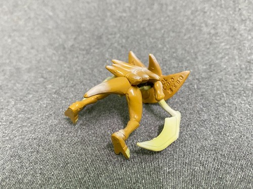 Kabutops Pokemon monster Figure Nintendo Tomy Collection Toy. - Picture 5 of 6