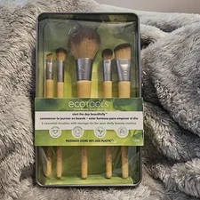 EcoTools Makeup Brush Set Plus Tin Case 5 Pieces