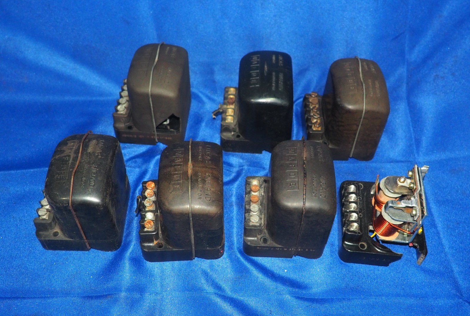 Lot of Jaguar Austin Healey MG Rolls Royce Lucas Voltage Regulators RB106/2 12V