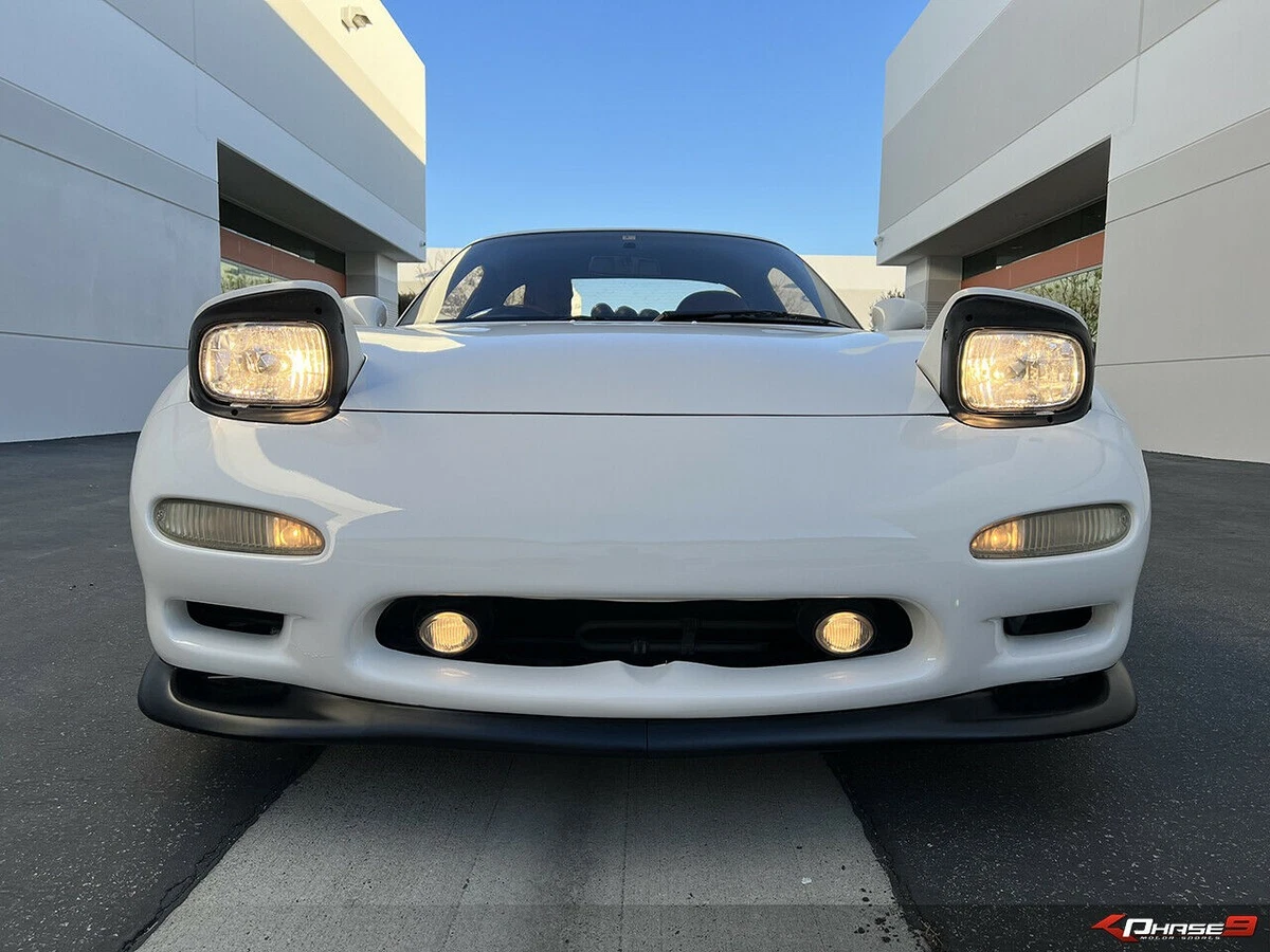 A Special-Edition '95 Mazda RX-7, Straight from Japan