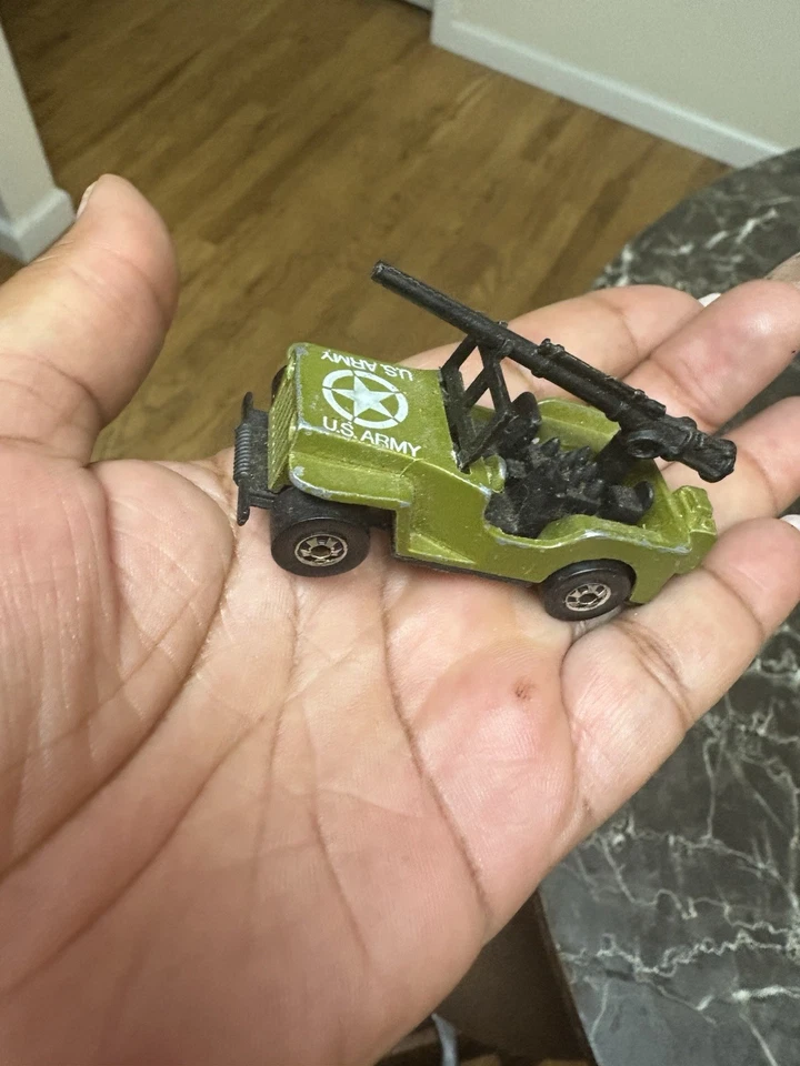 ¡Jeep pistolero del ejército de Estados Unidos Hot Wheels 1970 de colección con cañón de pistola!  Foto 3 de 4