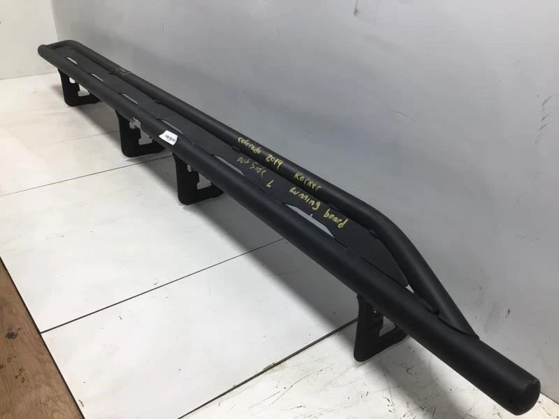 Chevrolet Colorado 2015 2019 doble cabina Black Rock Slider Factory Foto 3 de 4