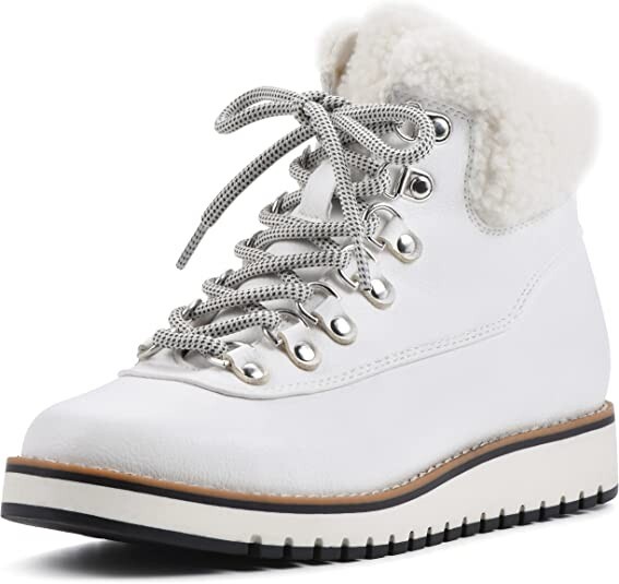 White Mountain Womens Cozy Faux Shearling Booties White M NWB - Main Image