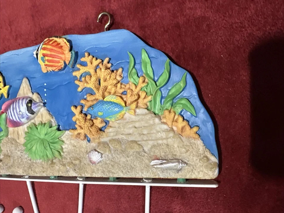 Escena Sealife, toallero con montaje en pared y ganchos. Multicolor. Peces submarinos. Foto 2 de 4