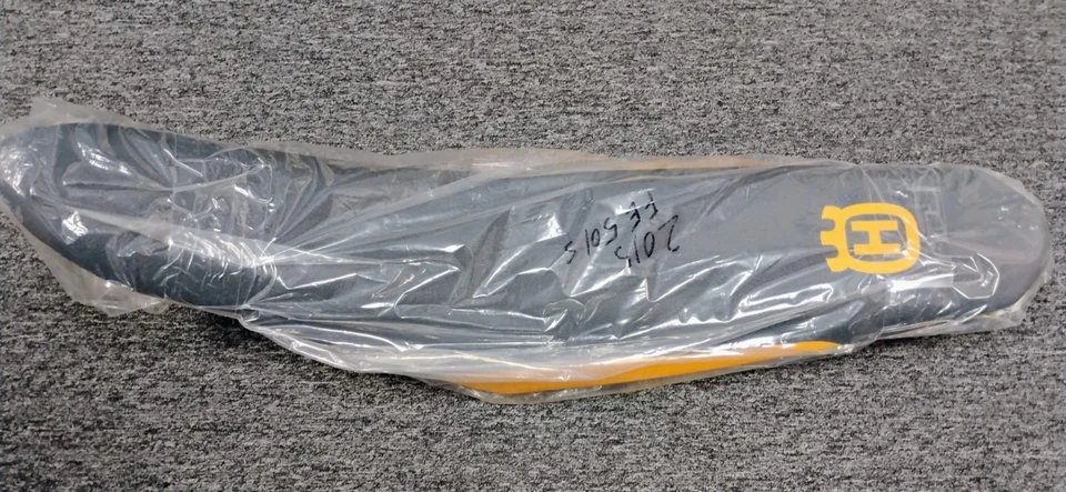 Asiento Husqvarna Fabricante Original - FE 501S - FE501 - EXCELENTE ESTADO NUEVO Foto 4 de 4