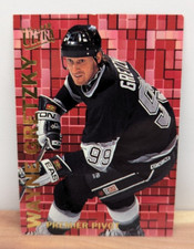 1994-95 Fleer Ultra Wayne Gretzky Premier Pivot 4 Of 10 Los Angeles Kings