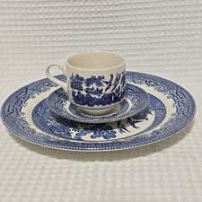 Blue Willow 3 Piece Set 10" Dinner Plate Cup  Saucer Box Churchill England