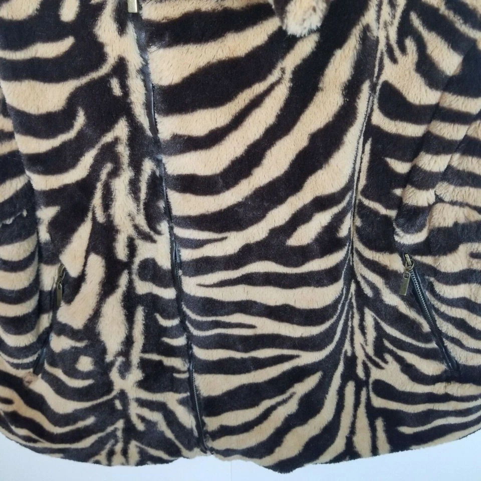 ADRIENNE LANDAU Mujeres Imitación Piel Leopardo Estampado Animal Chaleco Cremallera Completa Mob Esposa 1X  Foto 4 de 4