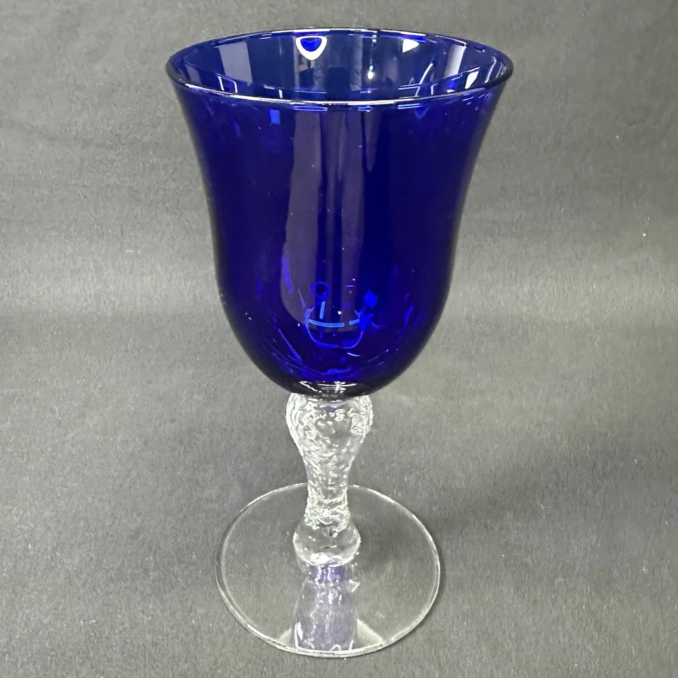 Libbey 'Martello Cobalt' 7 3/8" copa de agua con hoyuelos transparentes, juego de 4 Foto 4 de 4