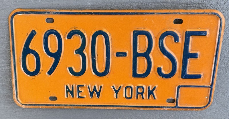 Vintage NY License Plate New York Lic Yellow Blue