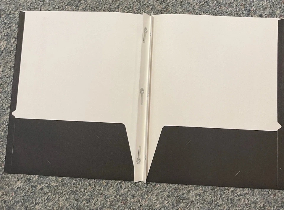 Material escolar / 4 notebooks, verde, azul, amarelo, preto… - Imagem 4 de 4