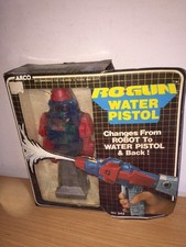 Arco Gobots Go Bot ROGUN WATER PISTOL 7.5" ROBOT MIB, 1984 Vintage made in Macau