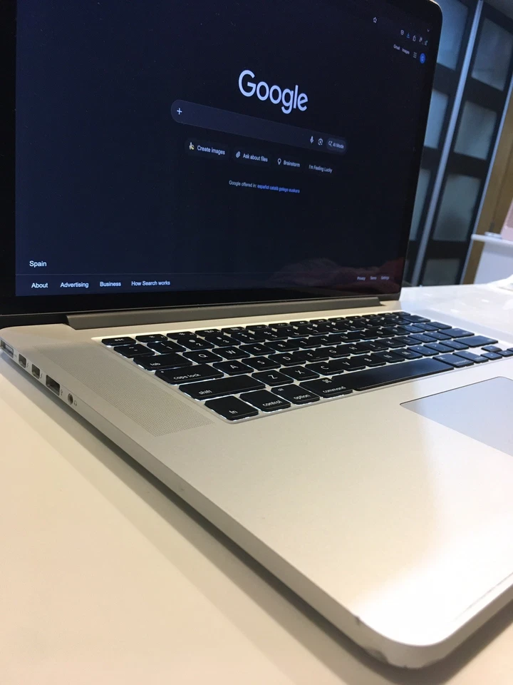 Apple MacBook Pro 15" 2014 · i7 · 16GB · 2TB, foto 2 de 5