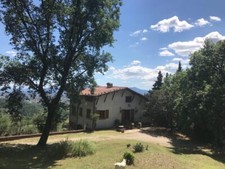 Olive Farm House rental Tramonte Lucca Tuscany Italy sleeps 8 adults