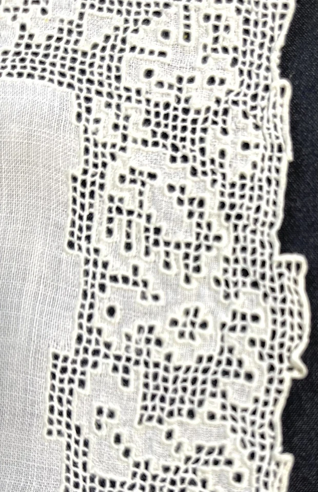 Antique Figural Italian hand Punto Tirato Lace & Linen Monogram Table Runner - Image 4 of 4