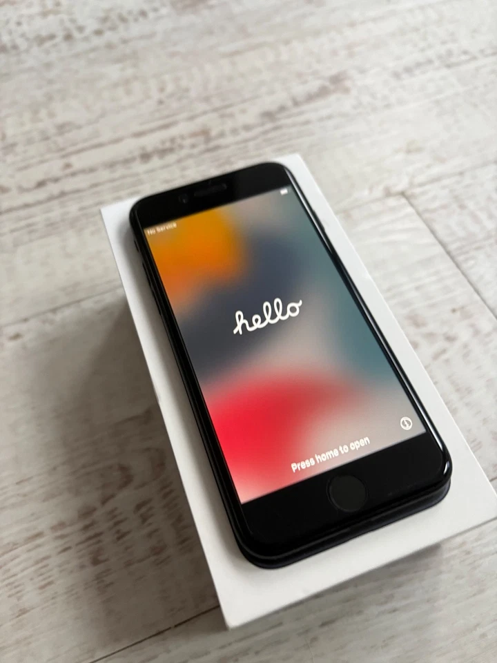 Apple iPhone 7 32GB, Black, MN8X2B/A, Unlocked Smartphone - Image 3 of 4