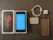 Apple iPhone 6 16GB Space Gray Smartphone With Docking Station