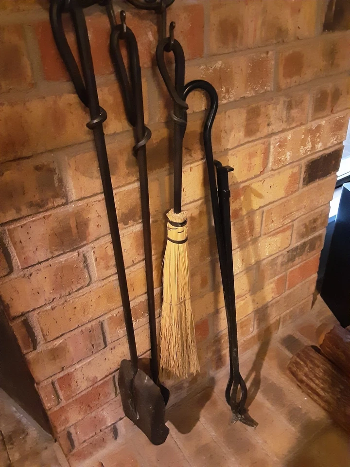 Lindo! Ferramentas e suporte forjados à mão por ferreiro, lareira - Imagem 3 de 4