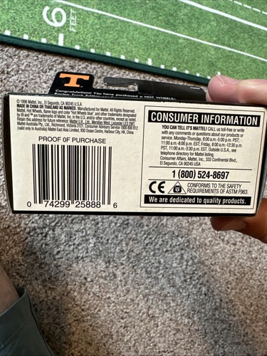 Hot Wheels #14 University Of Tennessee Monte Carlo 1:64 SIGNED STERLING MARTIN - Picture 4 of 6