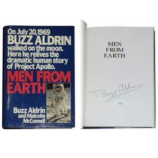 Man on the Moon: Topps Wins First Round in Buzz Aldrin Lawsuit 17