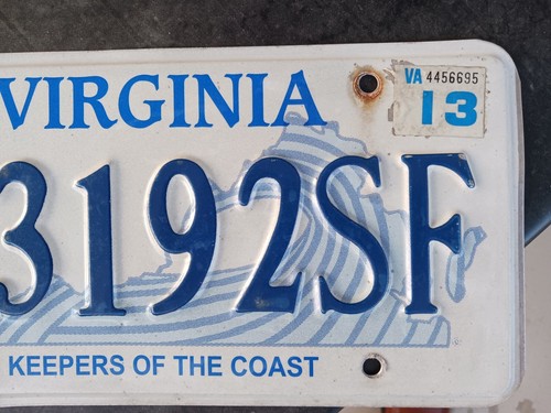 Virginia License Plate, Surfrider Foundation, Keepers of the Coast, Tag # 3192SF - Picture 3 of 4