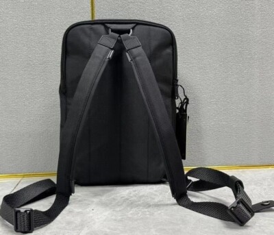 TUMI Alpha 2 ブラックナイロンバッグ Tumi Alpha 2 Black Nylon 22037D2 22