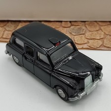 お値下げ！美品 DINKY TOYS プリムス USA TAXI ミニカー Dinky Taxi