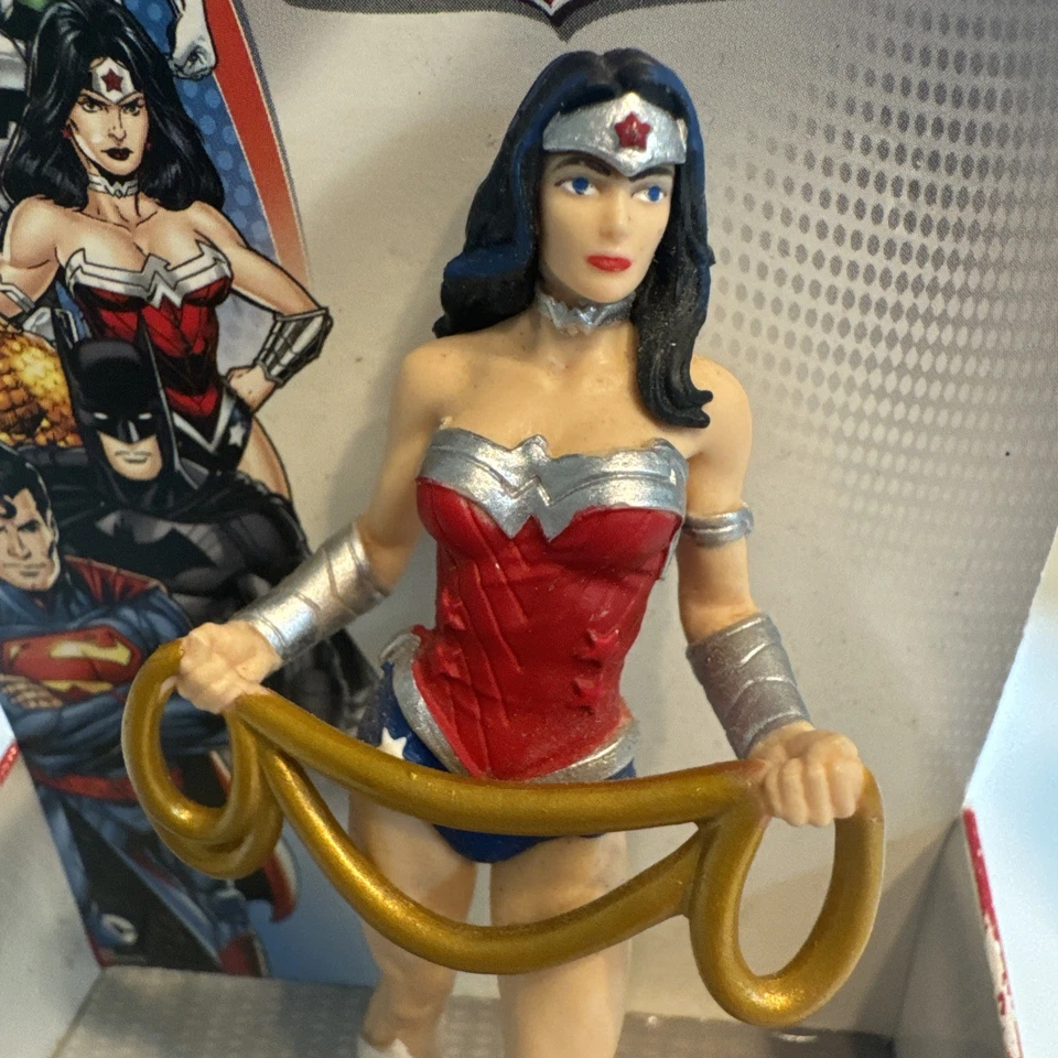 Figura Mujer Maravilla Schleich Liga de la Justicia Mujer Maravilla Juguete 22518 Caja Dañada Foto 3 de 4