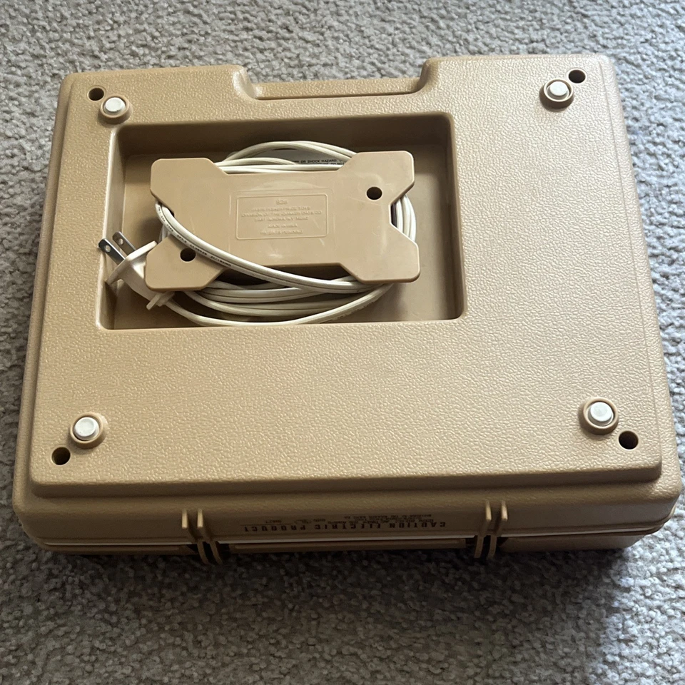 Vintage 1980’s Fisher Price Record Player. Tested And Working. *weak Sound. - Image 3 of 4