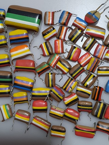 Assorted Lot of 90 Mullard Tropical Fish Capacitors - Picture 5 of 11