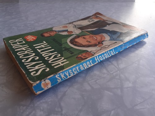 Skyscraper Hospital by Marsha Manning Digit Books 1950s Vintage Paperback VGC! - Picture 3 of 3