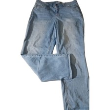 Terra & Sky Women's Blue Jeans.size 6w Straight  RN#52469 Polyster .color Blue