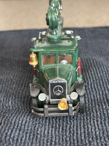 Lot Of 2 Matchbox Models of Yesteryear YFE06 1932 Ford AA Fire Engine + YYM37632 - Picture 3 of 14