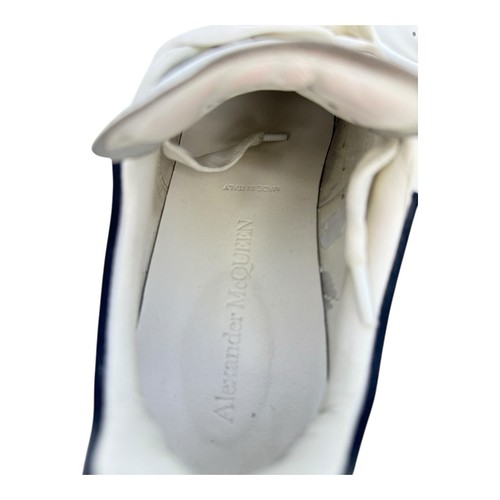 Alexander McQueen Wmns Oversized Sneaker 'White Black' Size 7 US 37 D EU - Picture 5 of 9