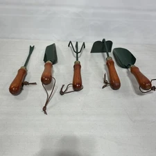 Set Of 5 Wood Handle Garden Tools 10 To 13 Inches Long 