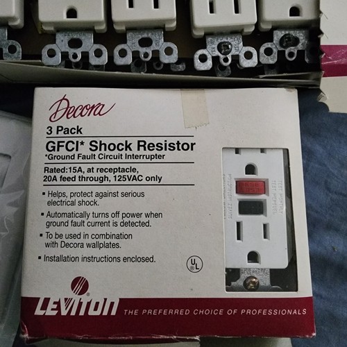Leviton Decora Lot 5325 WMP grounding outlet 16599 GFCI Electrician Special - Picture 2 of 4