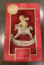 Lenox 2017 Baby's First Christmas Holiday Winnie The Pooh Ornament NIB 1st Q