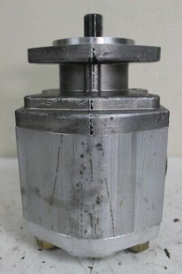Hydreco HMP3-III-20/20-15A2 Hydraulic Gear Pump 1.22 (20) CW  3/4'' 11T Full Spli