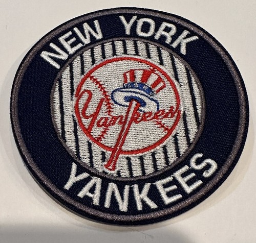 NEW YORK YANKEES Vintage Style Embroidered Iron On Patch 3” X 3” Beautiful! - Picture 2 of 3
