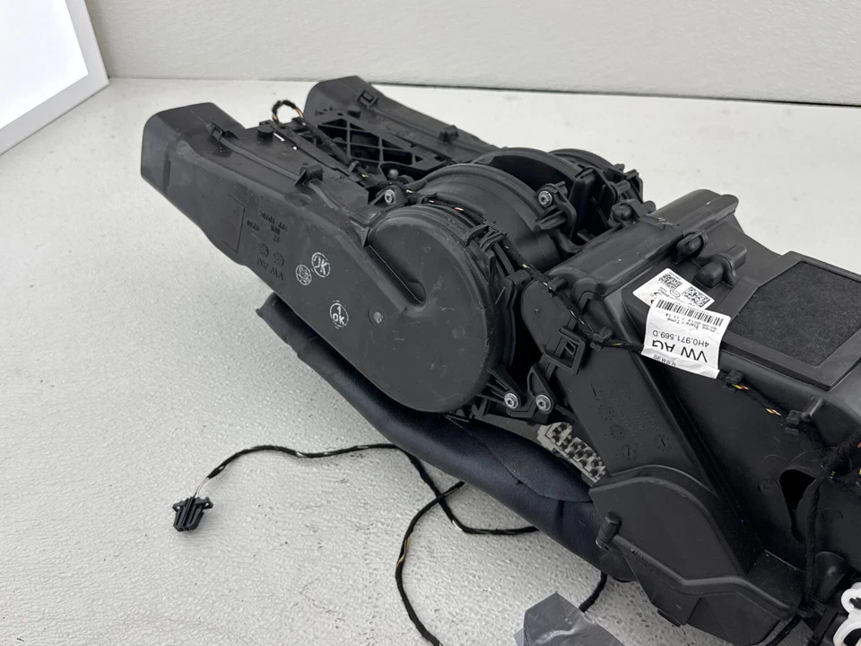AUDI A8 QUATTRO 2015-2018 conjunto de motor soplador de calefacción de aire acondicionado trasero 4H0820004C OEM Foto 4 de 4