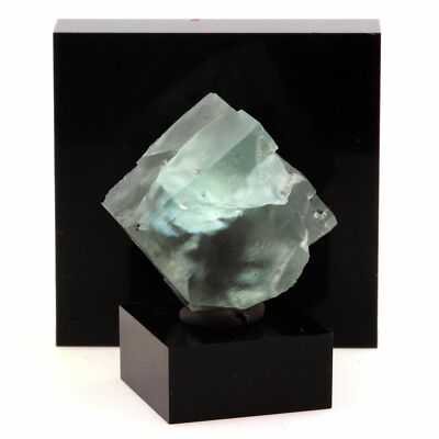 Grüner Fluorit. 80,5 ct. Massif des Aravis, Haute-Savoie, Frankreich. Selten.