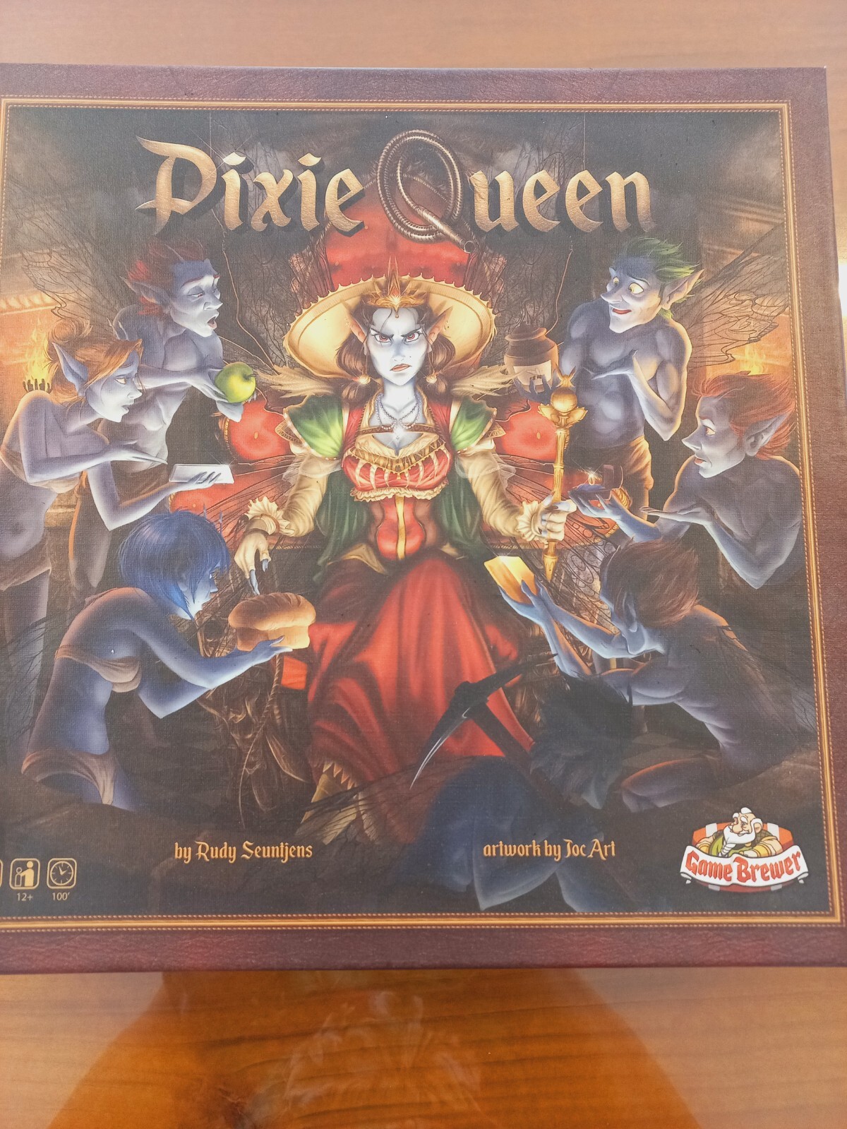 Jeu de société Pixie Queen avec mécanique de placement d'ouvriers et gestion de ressources