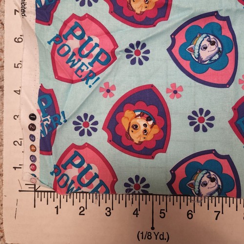 Stoff Paw Patrol 34"" x 23"" Baumwollrest Hunde Welpen Welpe Power Flowers - Bild 3 von 7