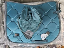 Equestrian Stockholm Teal Blue Sets - Pad & Bonnet - Full