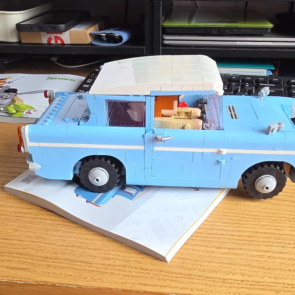 LEGO Harry Potter 76470 Enchanted Flying Ford Anglia, photo 4 of 5