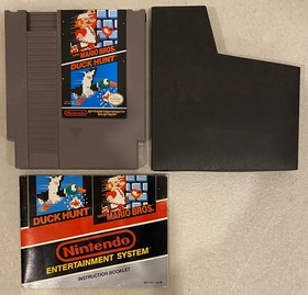 1989 NINTENDO NES ACTION SET CONSOLE SUPER MARIO DUCK HUNT RED ZAPPER CIB TESTED