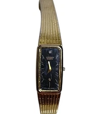 Vintage Gold Tone Citizen Quartz Women's Rectangular Wristwatch Mash Band READ D
