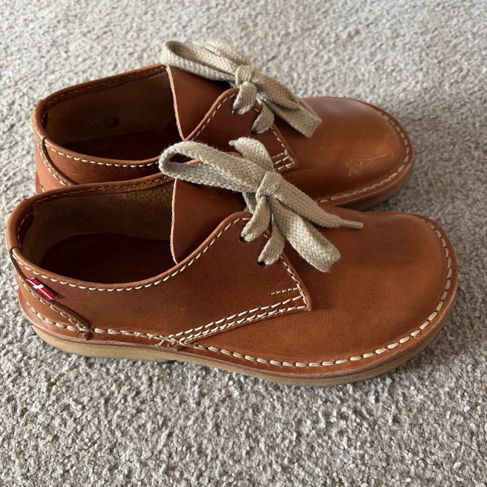 Women’s Duckfeet Jylland Brown Lace up Size 38 - Image 4 of 4