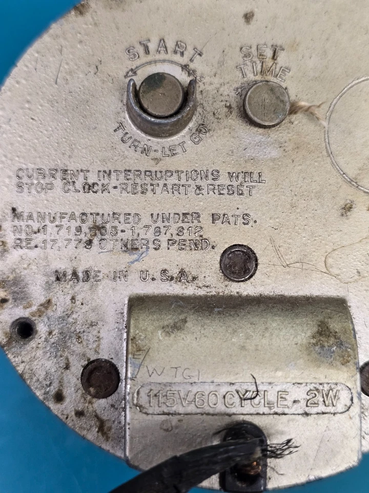 Vintage Hammond Electric Clock Motor / 115v 60cy 2w - Watchmaker Repair Parts - Image 2 of 4