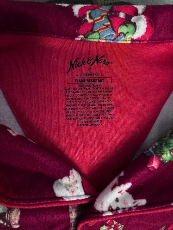 儿童 12 码“NICK & NORA”圣诞睡衣上衣和底部 — 第 2/4 张图片